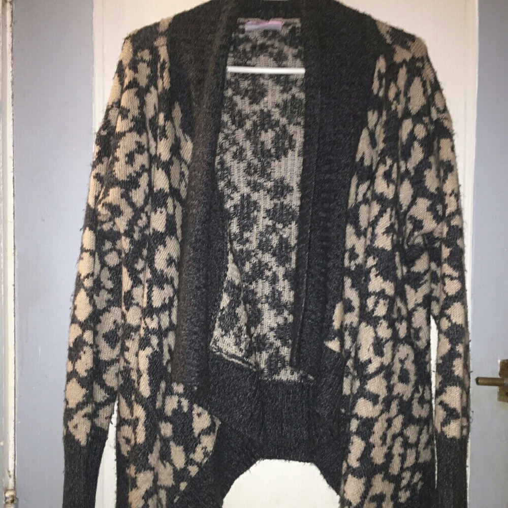 High-low cardigan